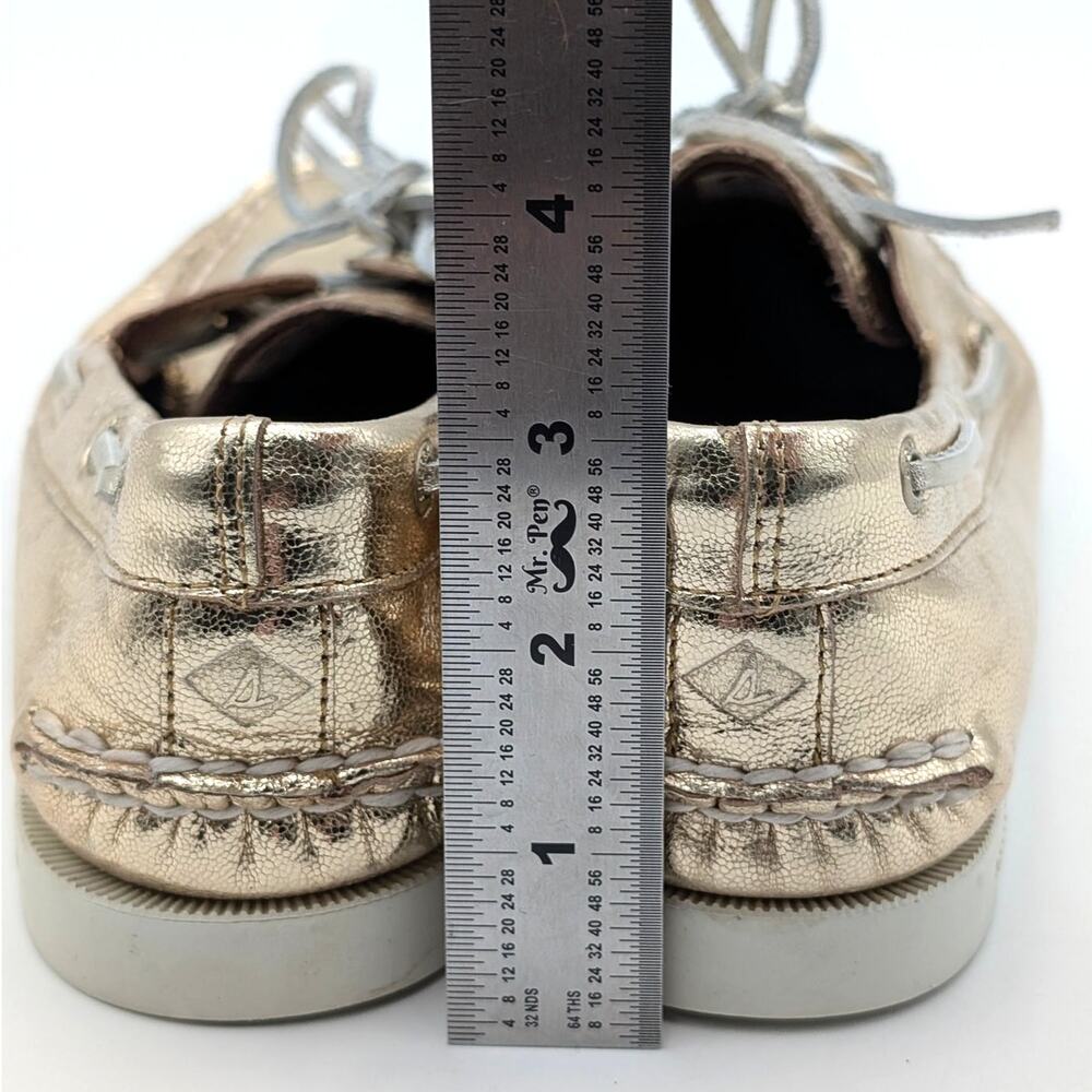 Sperry Authentic Original 2 Eye Boat Shoes Round Toe Women's Gold Size US8 EU39 - Picture 4 of 10